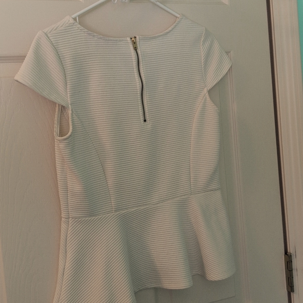 Elle Textured Cream Peplum Work top S - Picture 4 of 4
